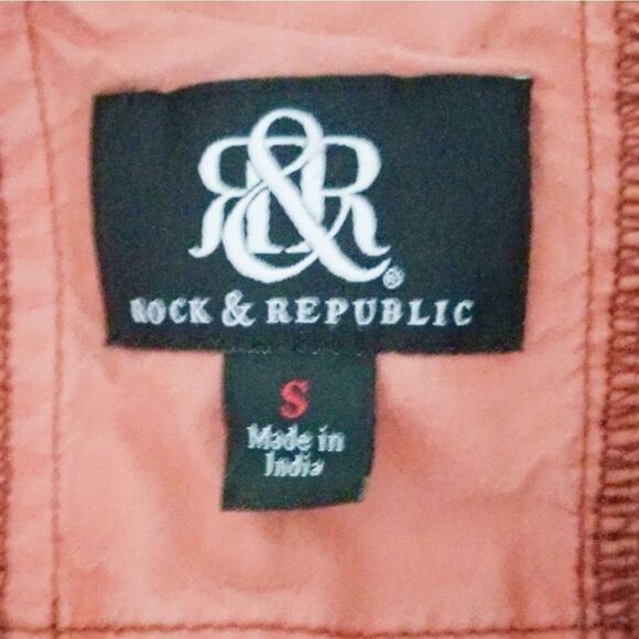 Rock&Republic short sleeve button up shirt - Picture 4 of 5